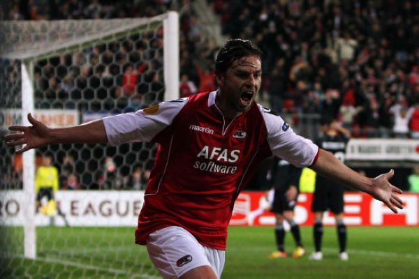 迷们充满期 迷们充满期